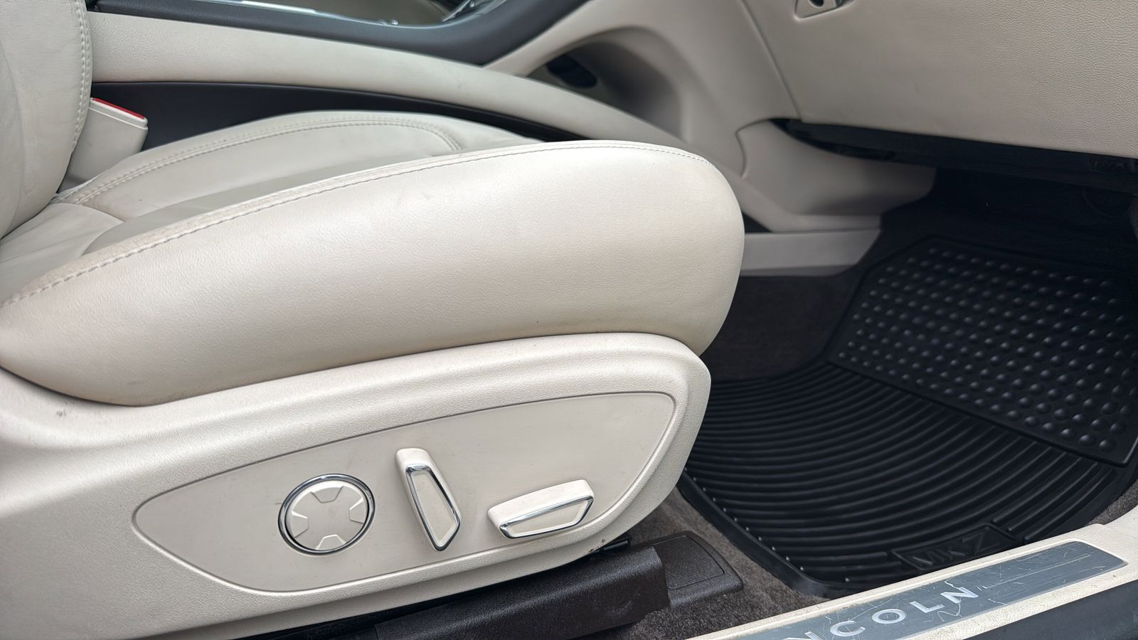 Used Car 2018 Lincoln Mkz Hybrid  Select For Sale Under $20,000 In Austin, Texas