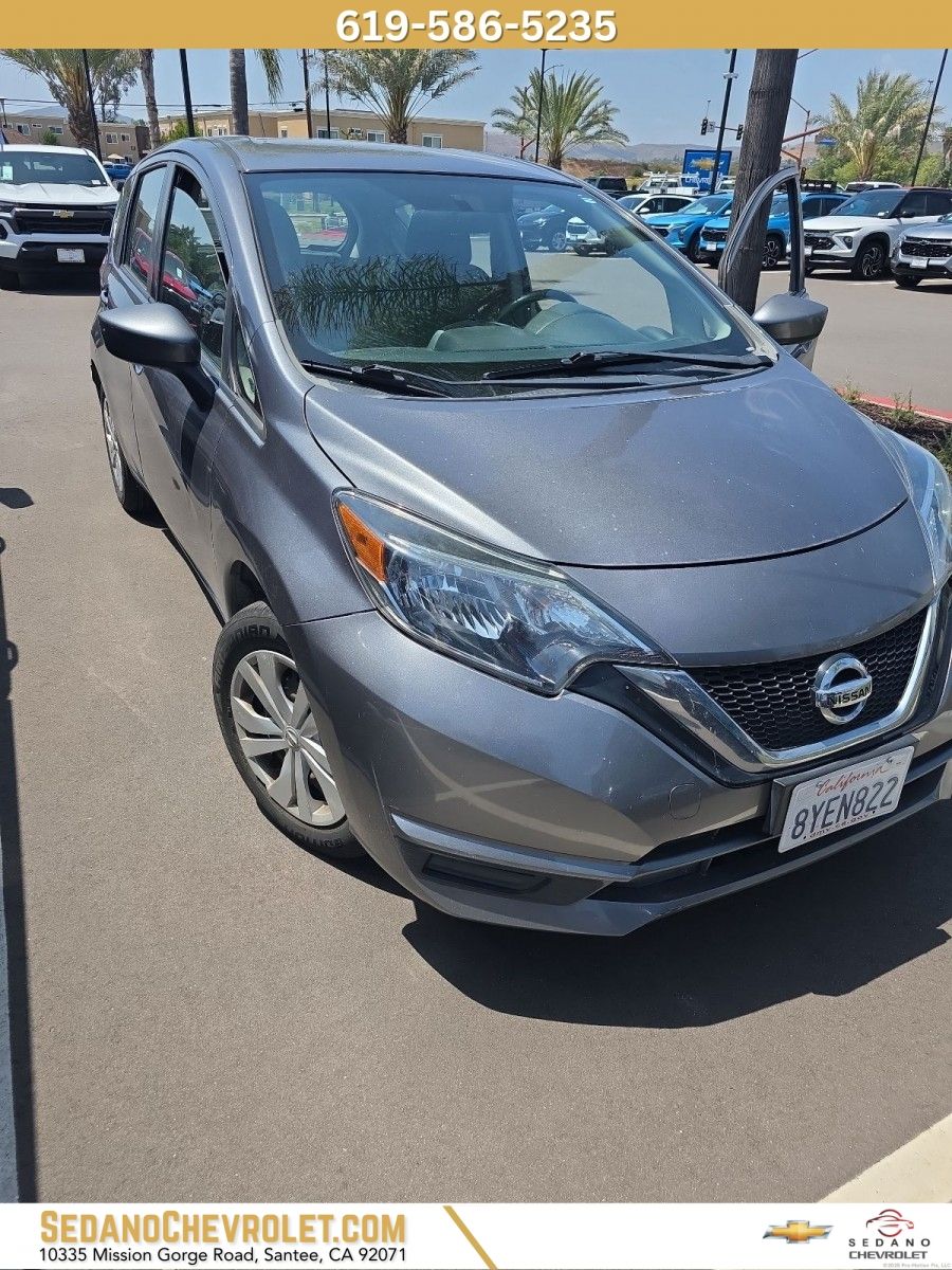 2018 Nissan Versa Note SV FWD