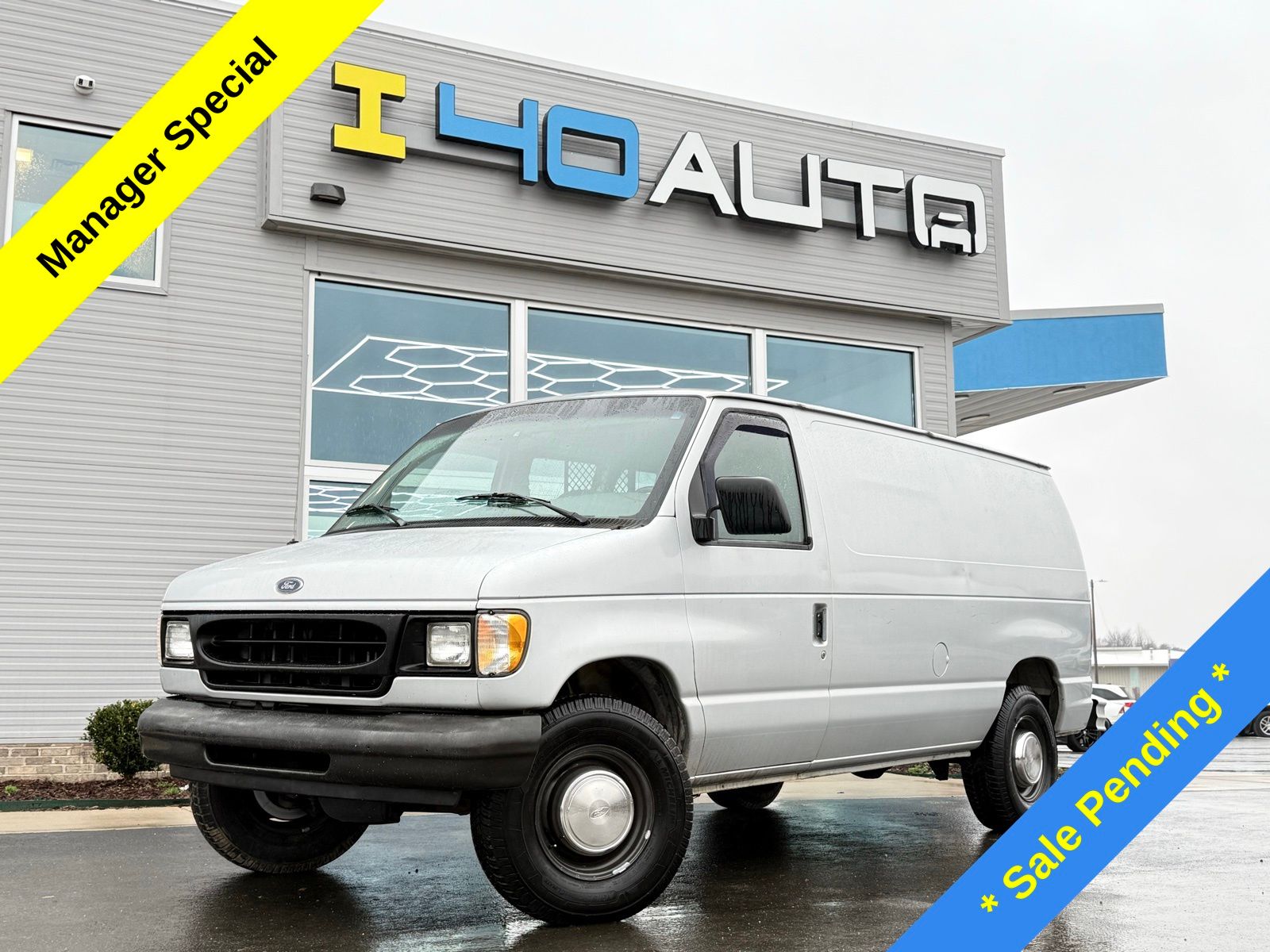 Silver Clearcoat Metallic 1999 Ford E-Series E-250 Van Rear-Wheel Drive 4-Speed Automatic Overdrive