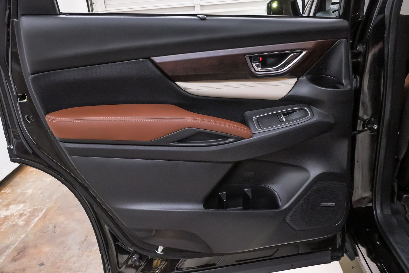 2022 Subaru Ascent Touring Black at AutoSavvy Houston Southwest