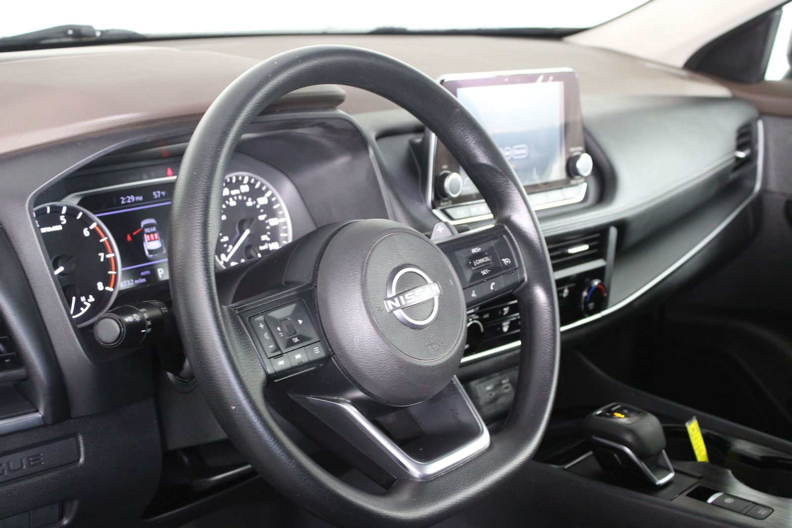 Used 2023 Black Nissan S image 9