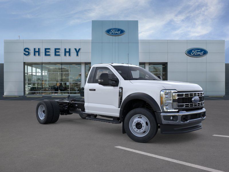 2026 Ford F-550 XL 4x4 Regular Cab 169-In DRW's photo