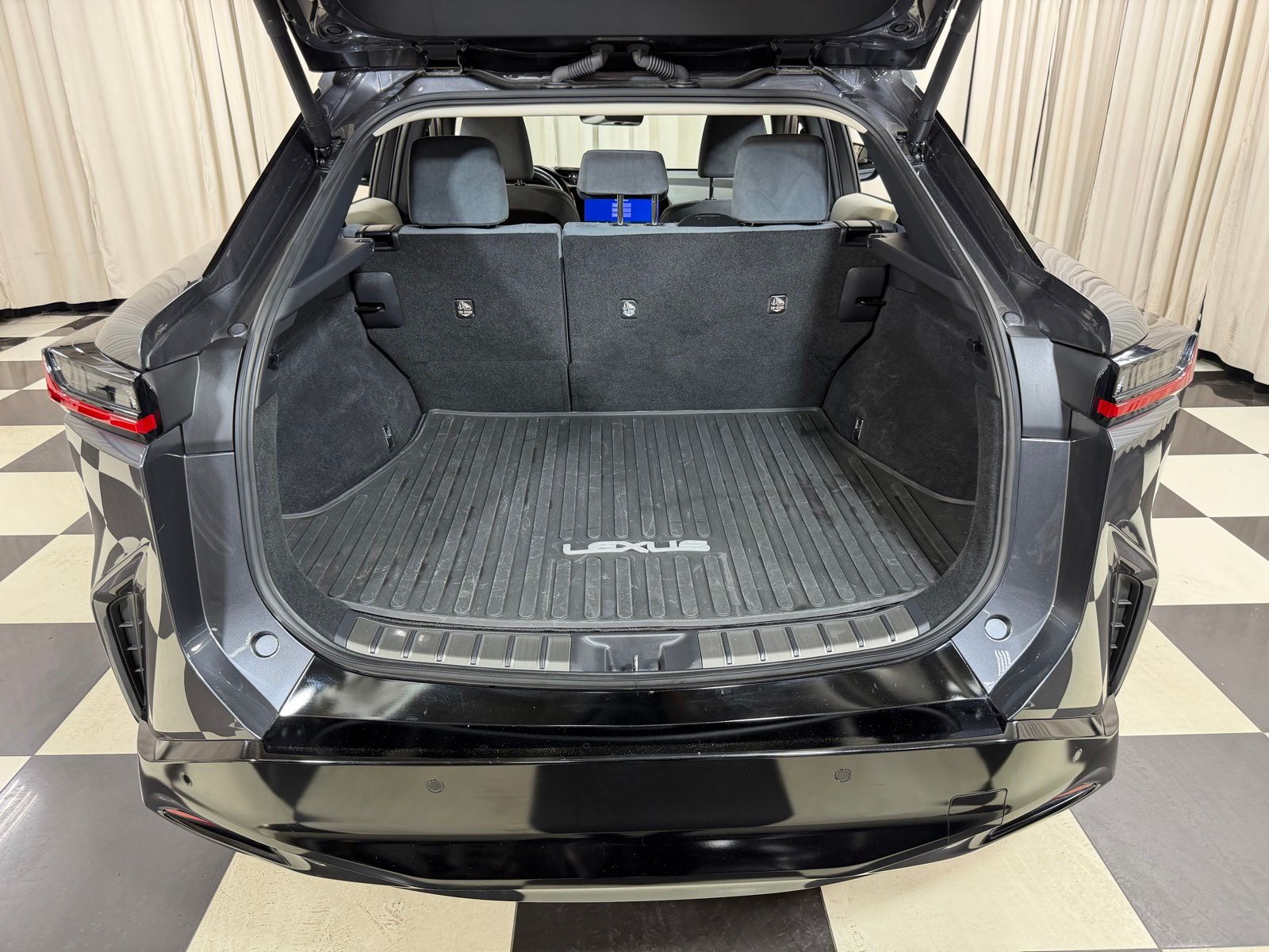 Used 2023 Gray Lexus 450e Luxury image 50