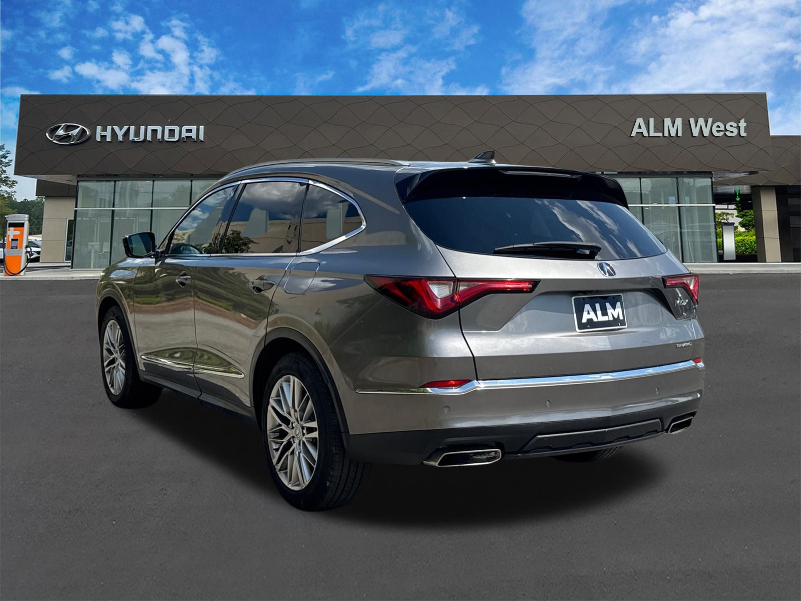 Used 2023 Gray Acura Advance image 7