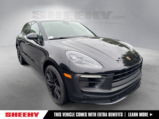 2022 Porsche Macan GTS's photo