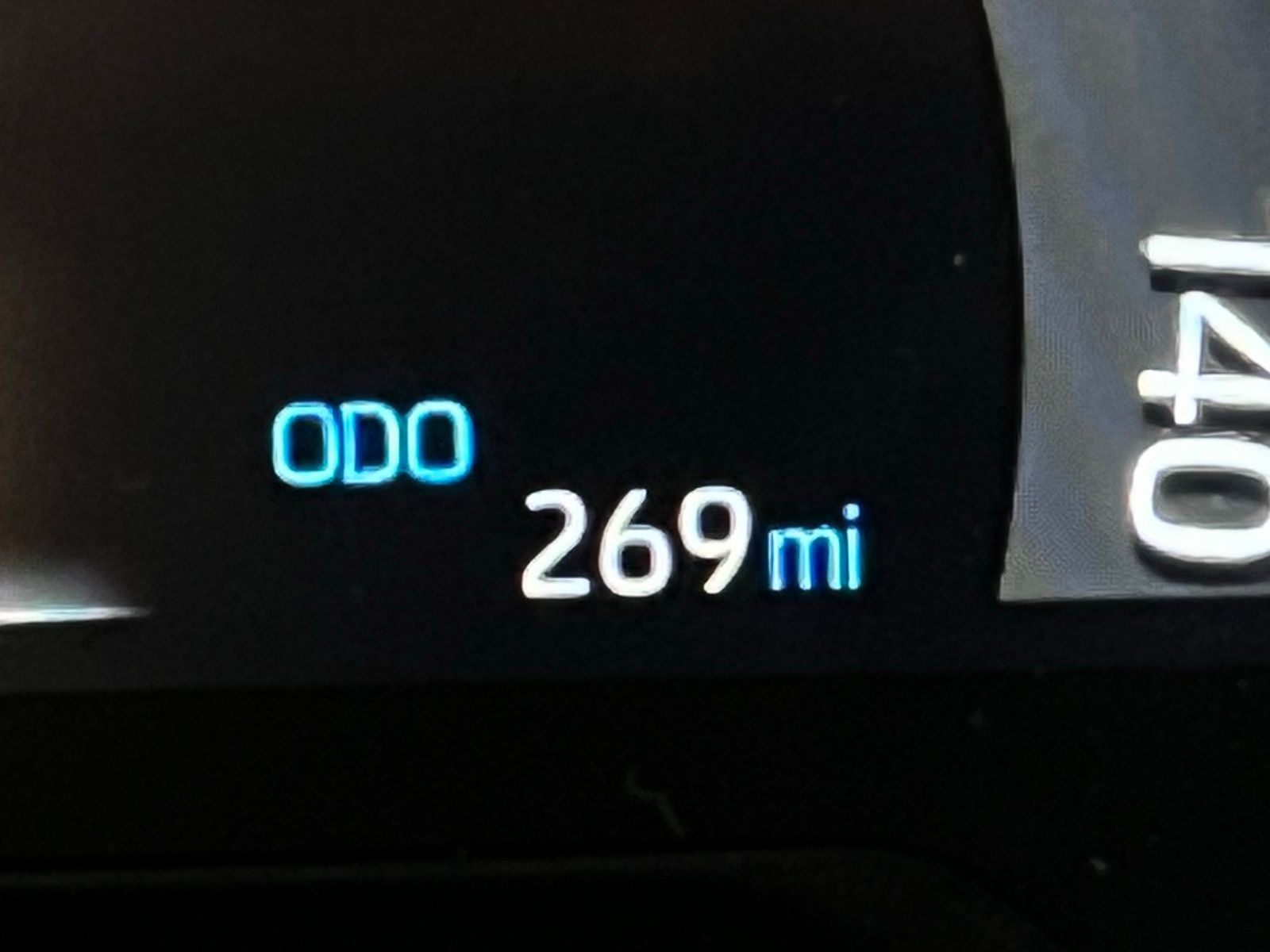 Thumbnail: 2025 Toyota RAV4 - 16