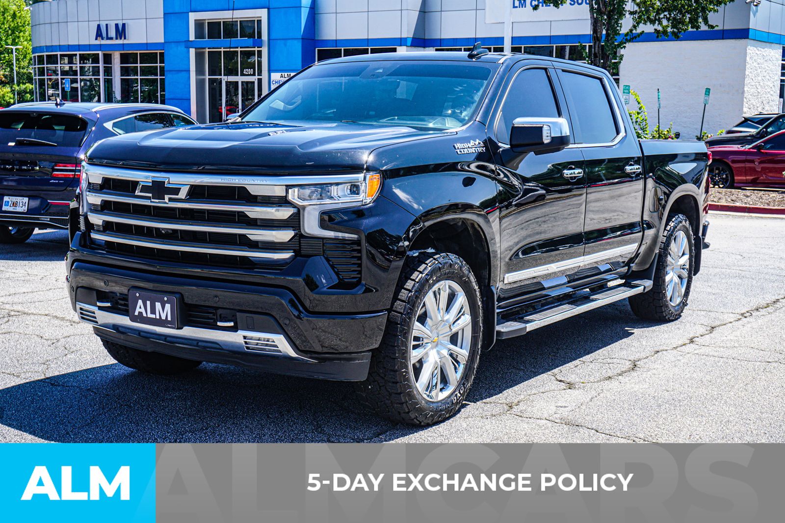 Used 2023 Black Chevrolet High Country image 4