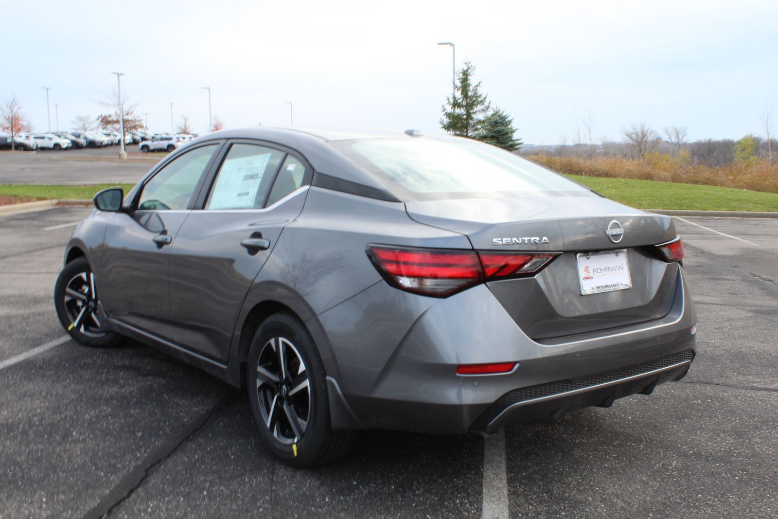 2025 Nissan Sentra SV 9