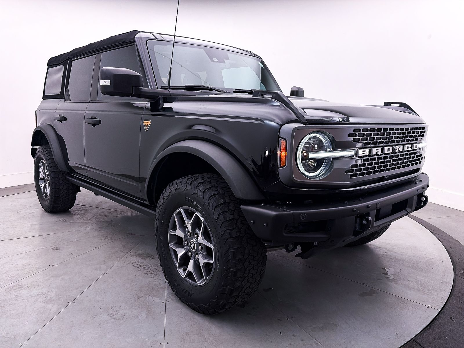 2023 Ford Bronco Badlands