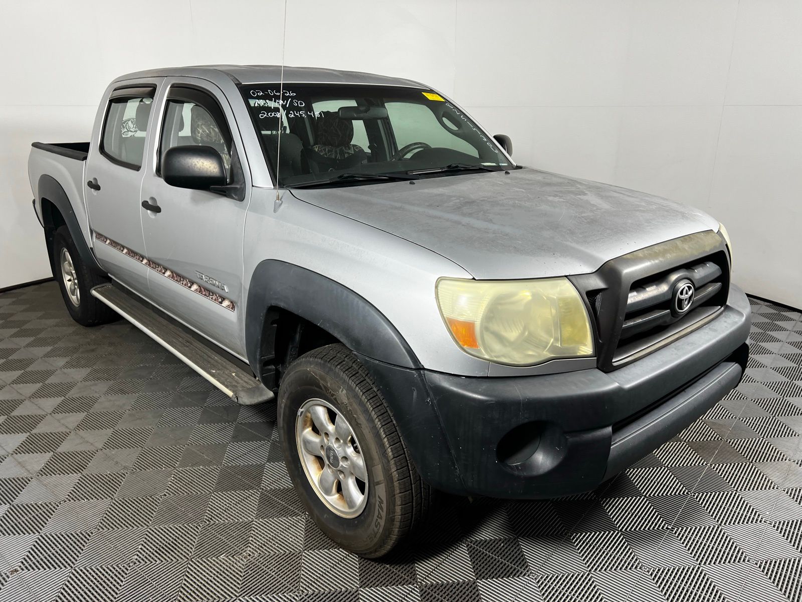 Thumbnail: 2008 Toyota Tacoma - 3