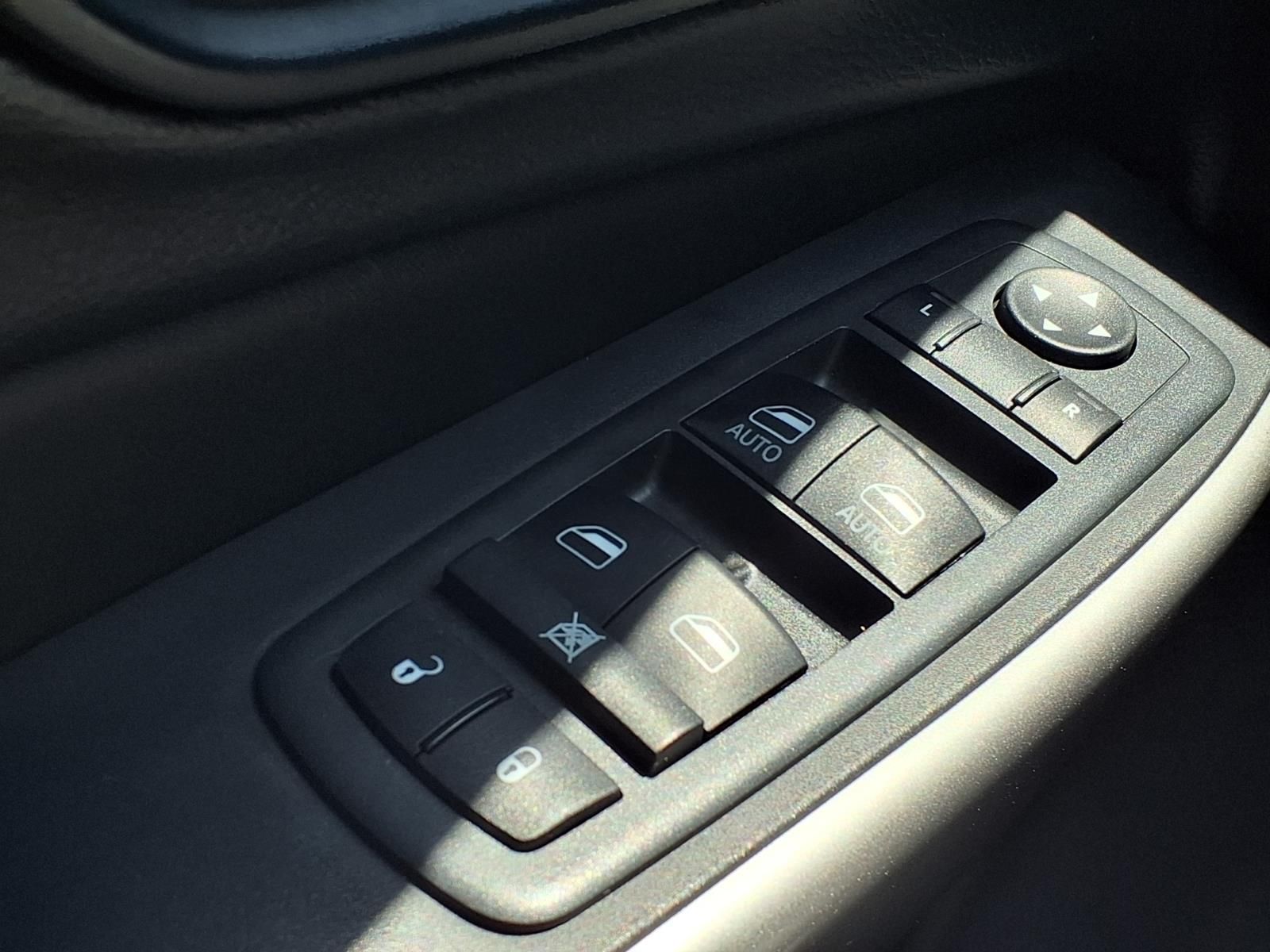 2021 Jeep Cherokee Latitude Lux Blue at Community Toyota
