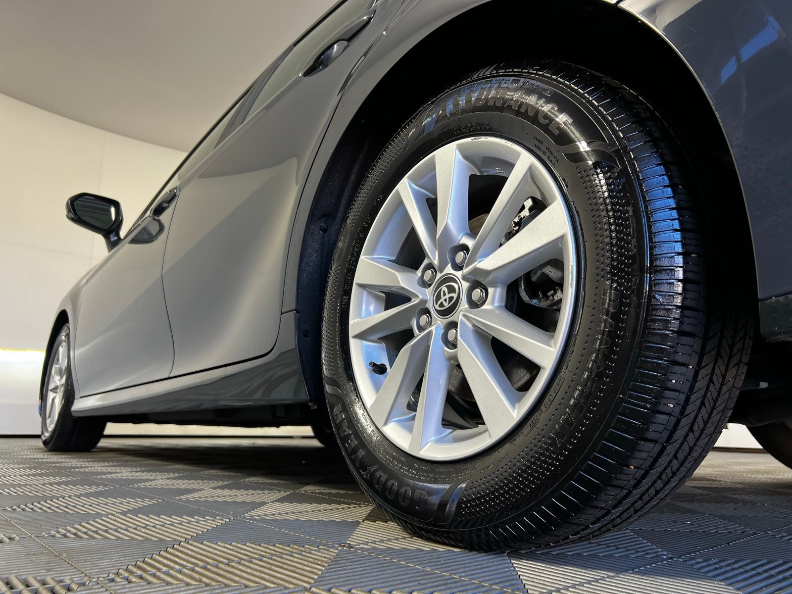 Thumbnail: 2025 Toyota Camry - 24