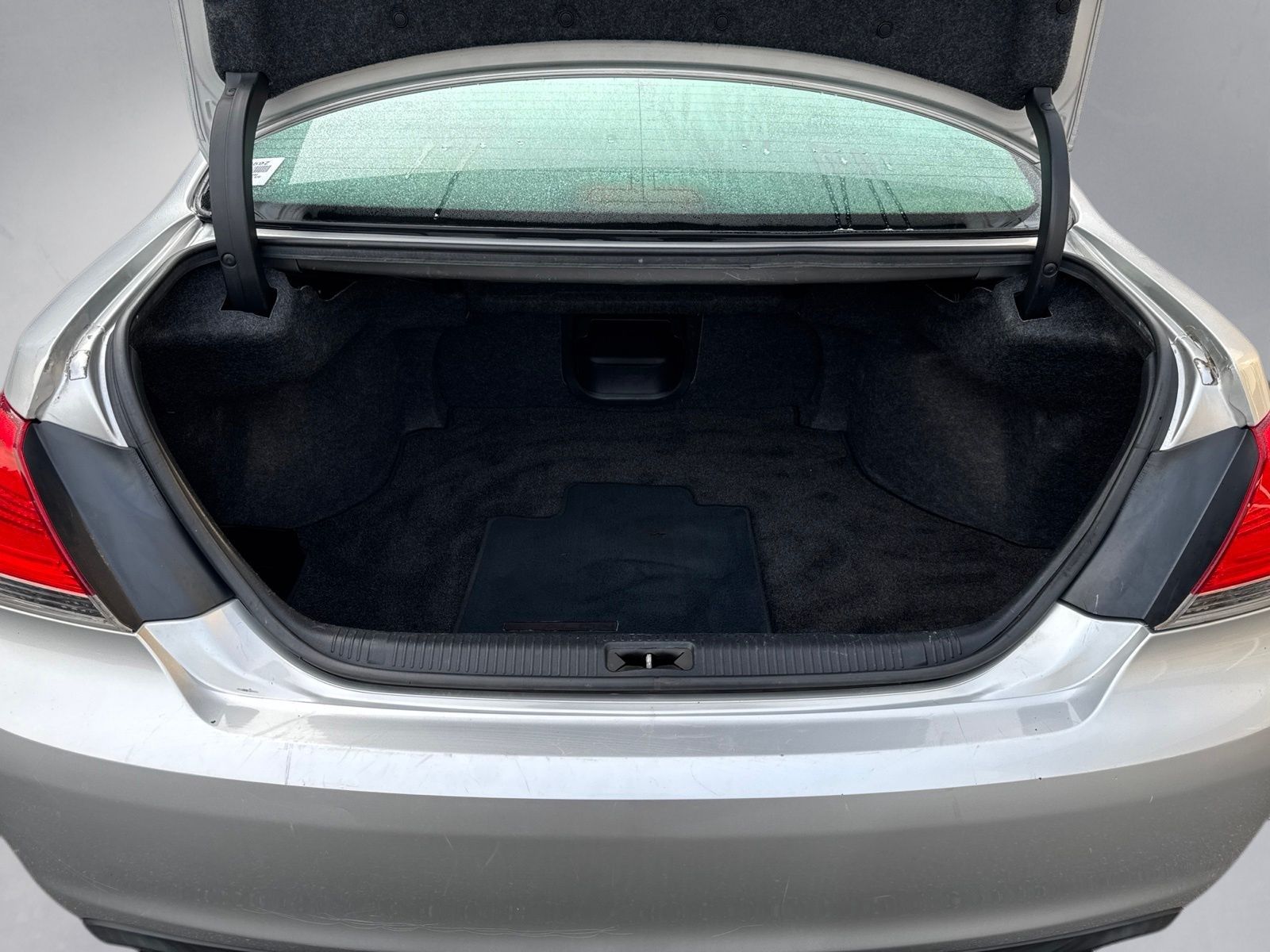 Used 2012 Classic Silver Metallic Toyota Base image 25