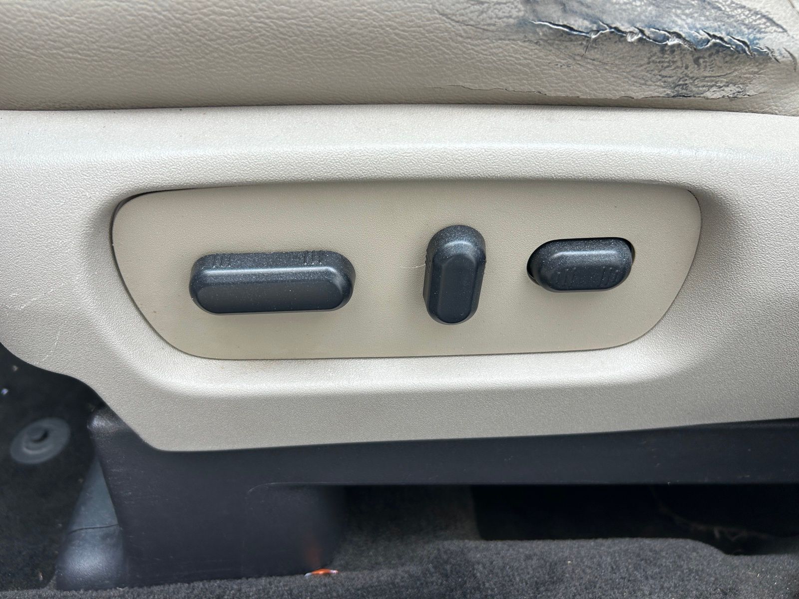 Used Car 2015 Ford Explorer  Xlt For Sale Under $15,000 In Austin, Texas