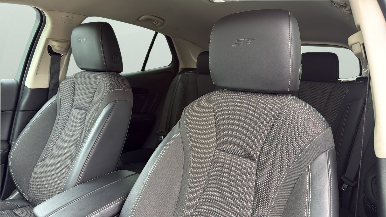 Used Car 2023 Buick Envision  Preferred For Sale Under $20,000 In Austin, Texas