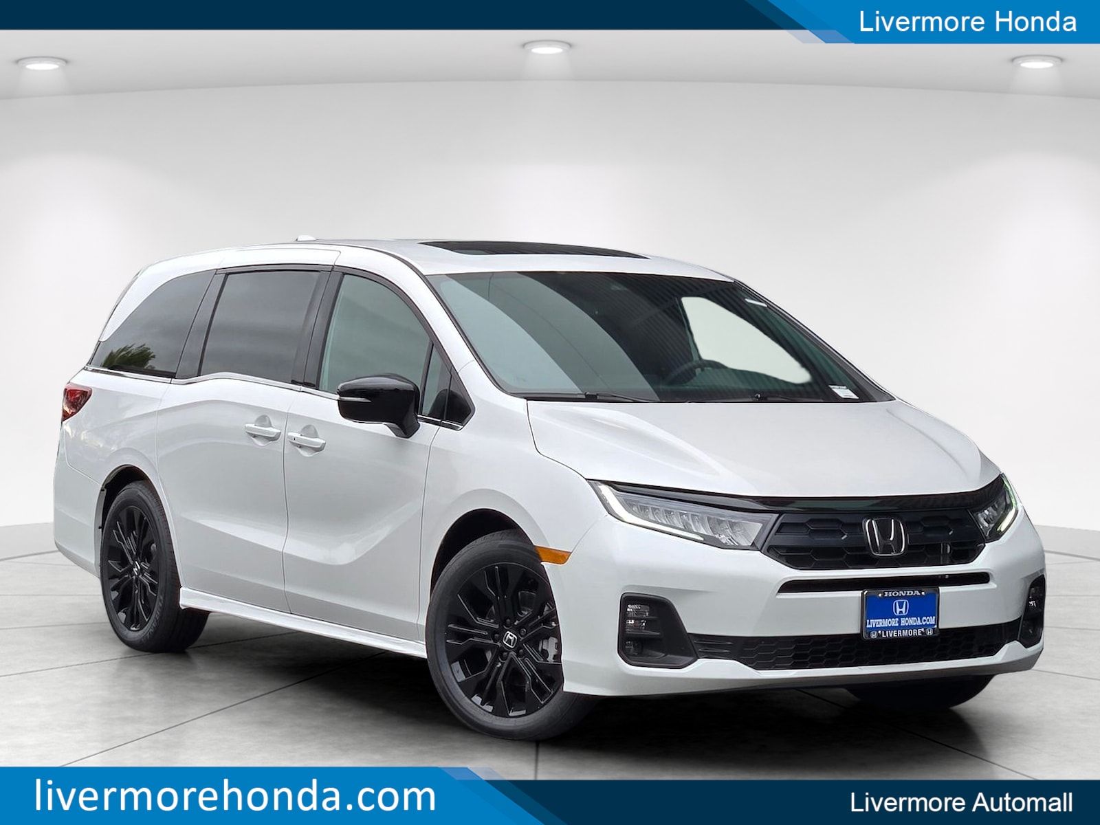 2026 Honda Odyssey Sport-L — full photo 1 of 27
