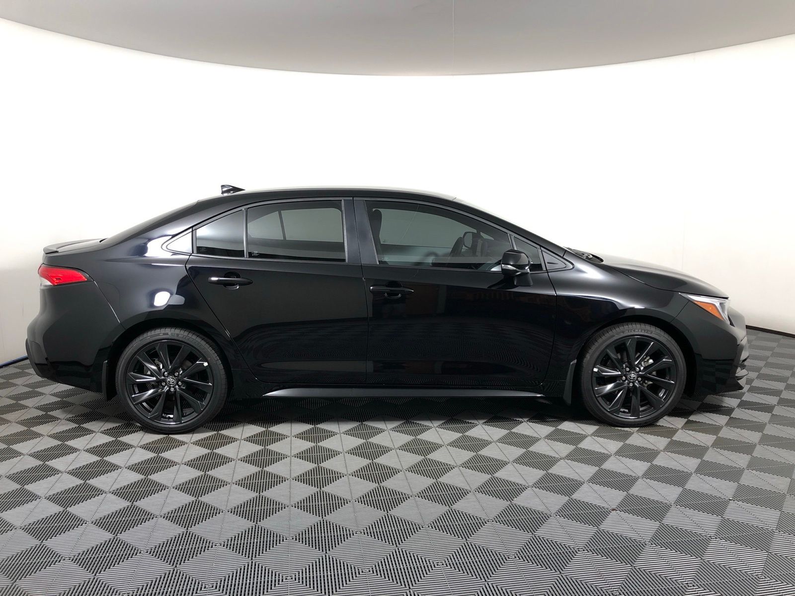 Thumbnail: 2027 Toyota Corolla - 4