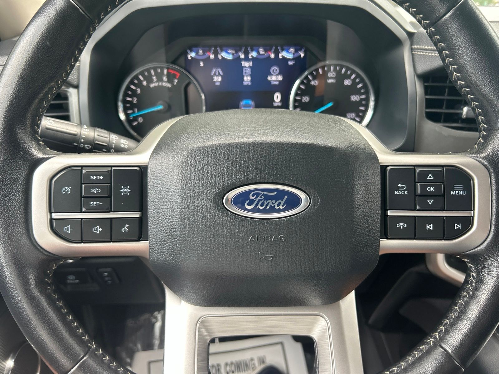Certified Used 2024 Gray Metallic Ford XLT image 18
