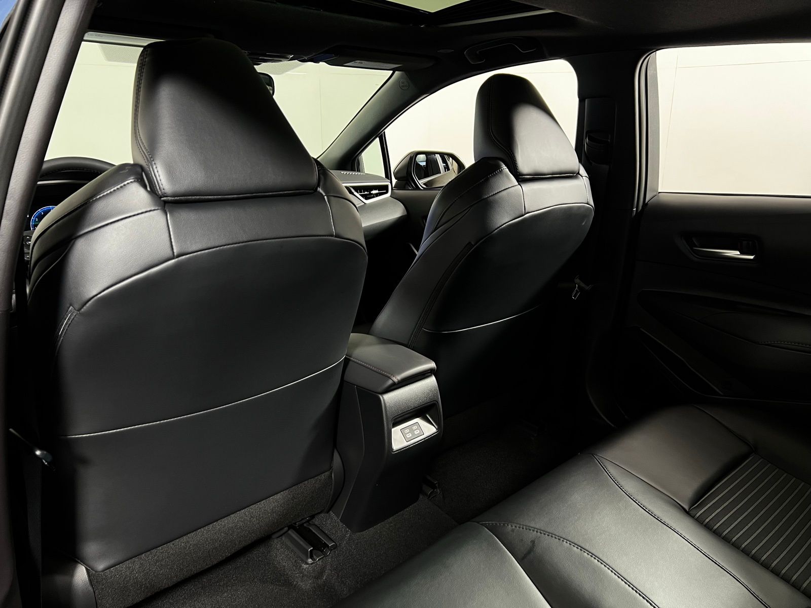 Thumbnail: 2026 Toyota Corolla - 17