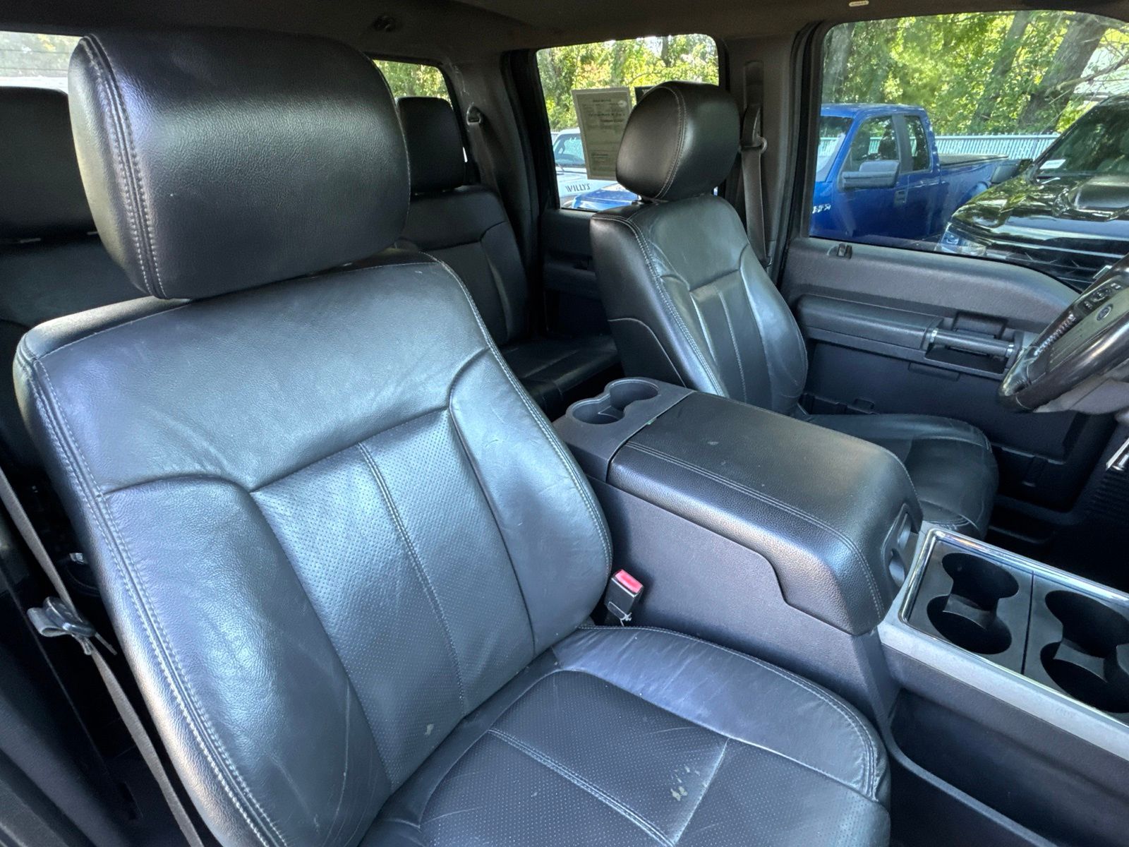 Used 2015 Tuxedo Black Metallic Ford Lariat image 7