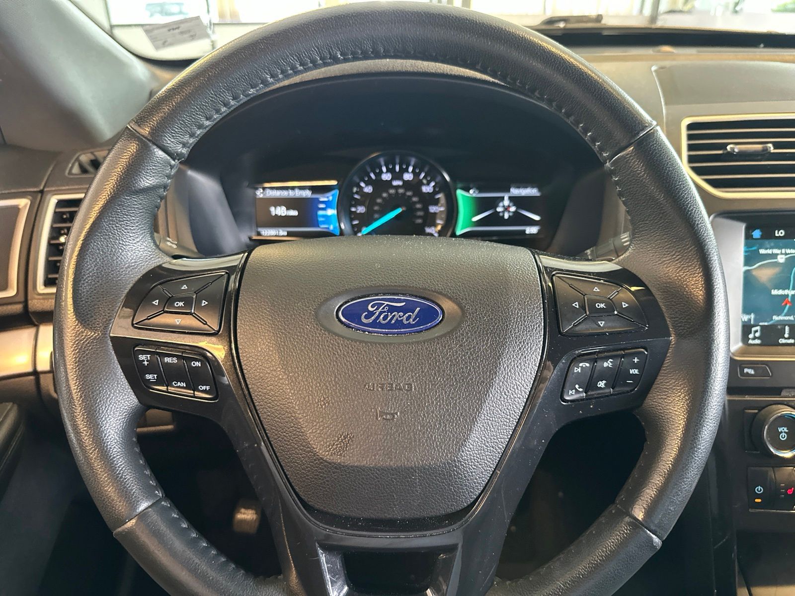 Certified Used 2017 Magnetic Metallic Ford XLT image 17