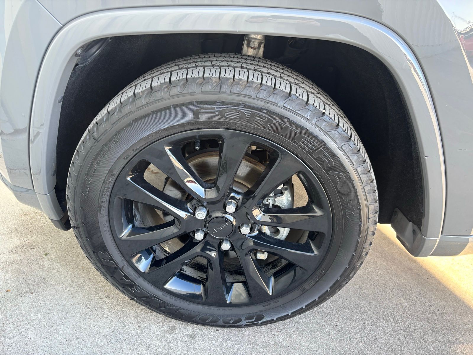 Used Car 2019 Jeep Grand Cherokee  Altitude For Sale Under $20,000 In Austin, Texas