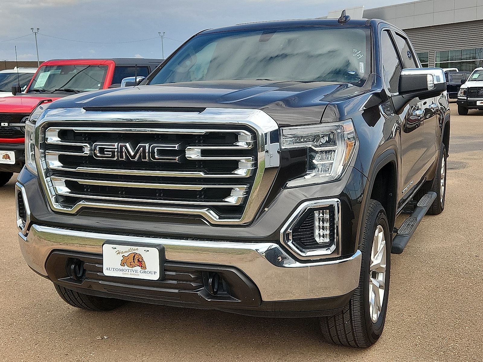 2021 GMC Sierra 1500 SLT Crew Cab 4WD