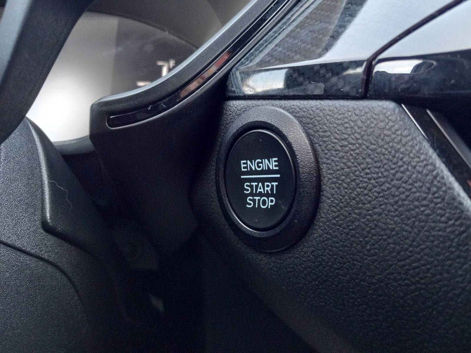 2024 Ford Escape image 25