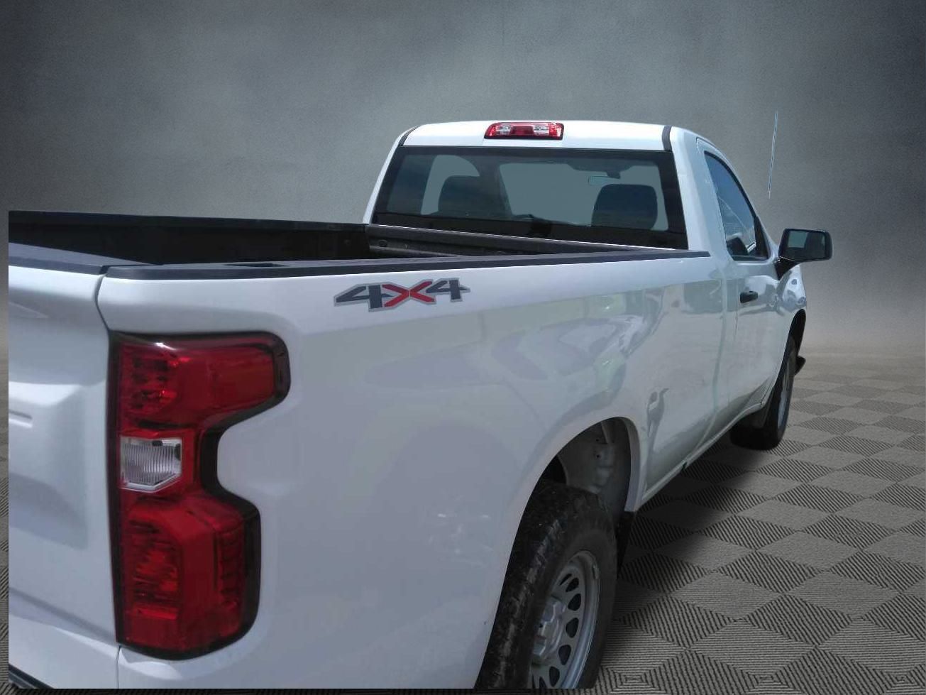2021 Chevrolet Silverado 1500 WT photo