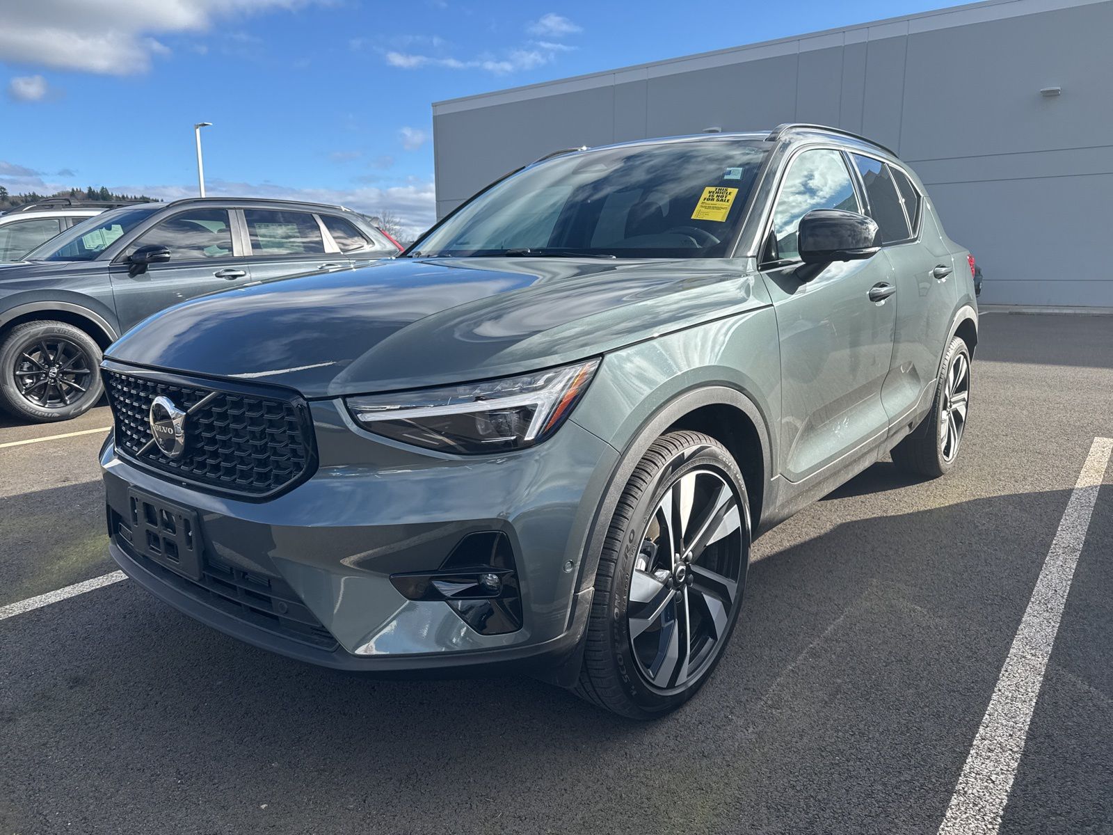 2026 Volvo XC40 B5 Ultra AWD
