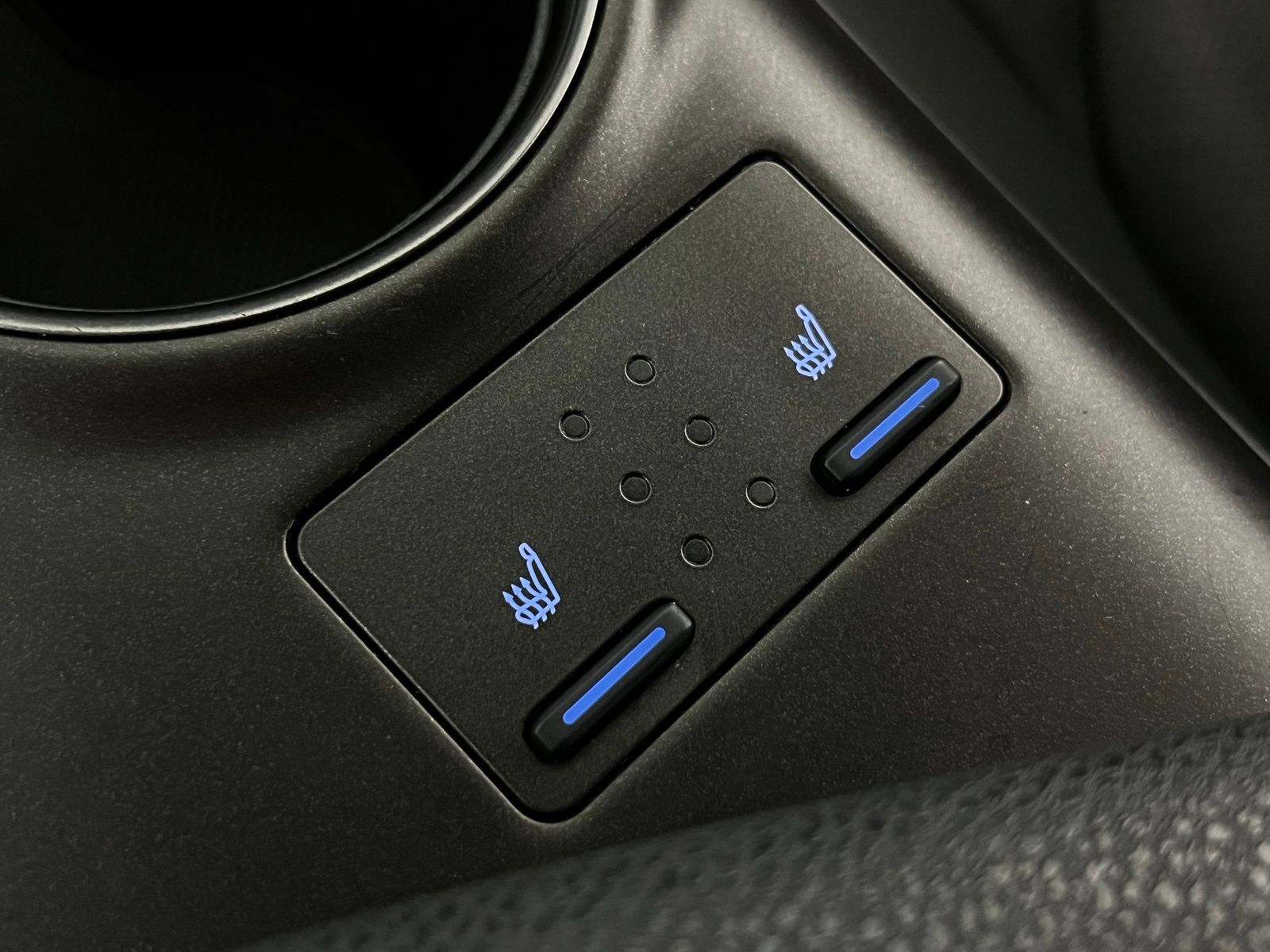 Thumbnail: 2024 Toyota Camry - 20