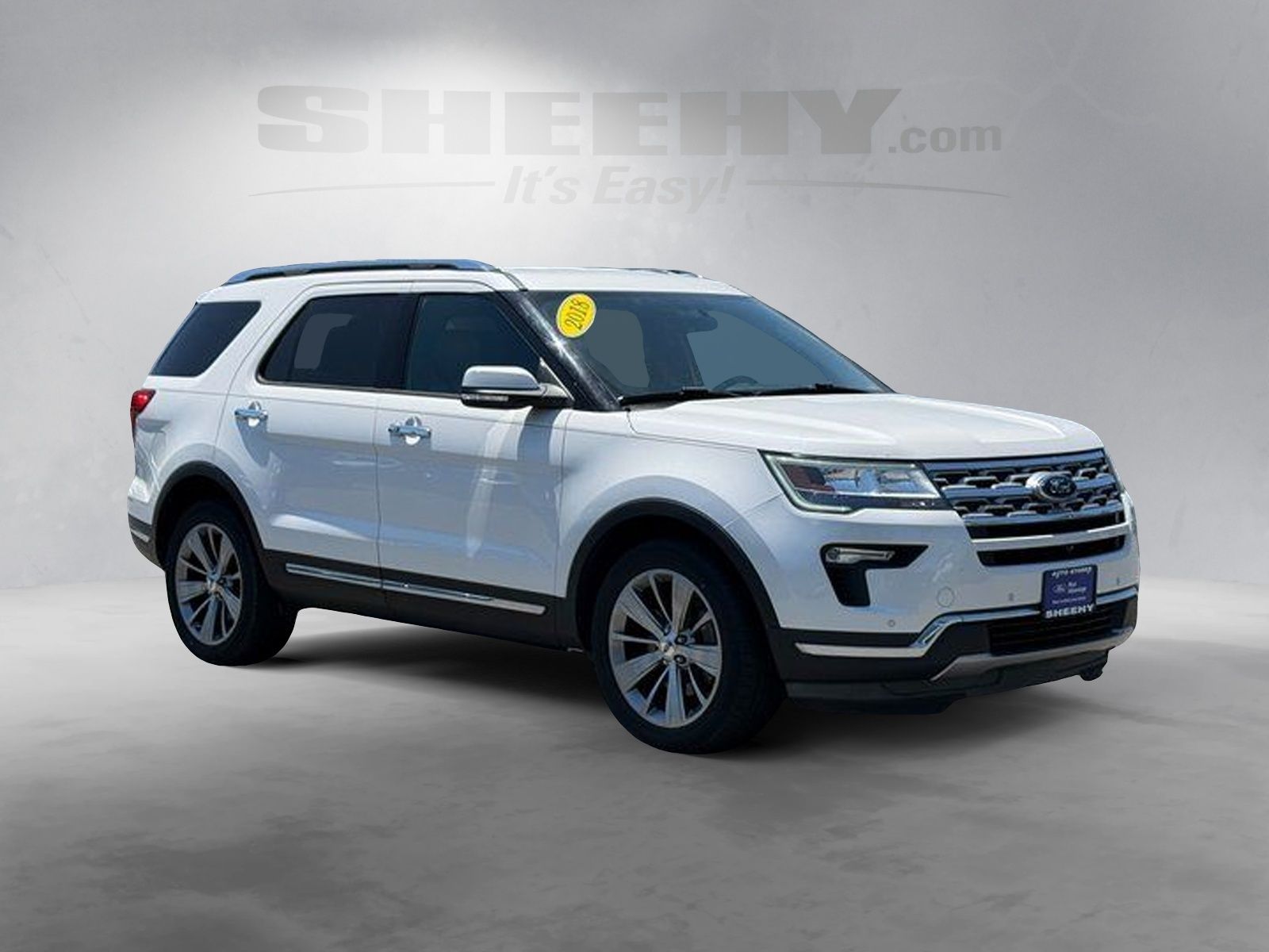 Certified Used 2018 White Platinum Tri-Coat Metallic Ford Limited image 2