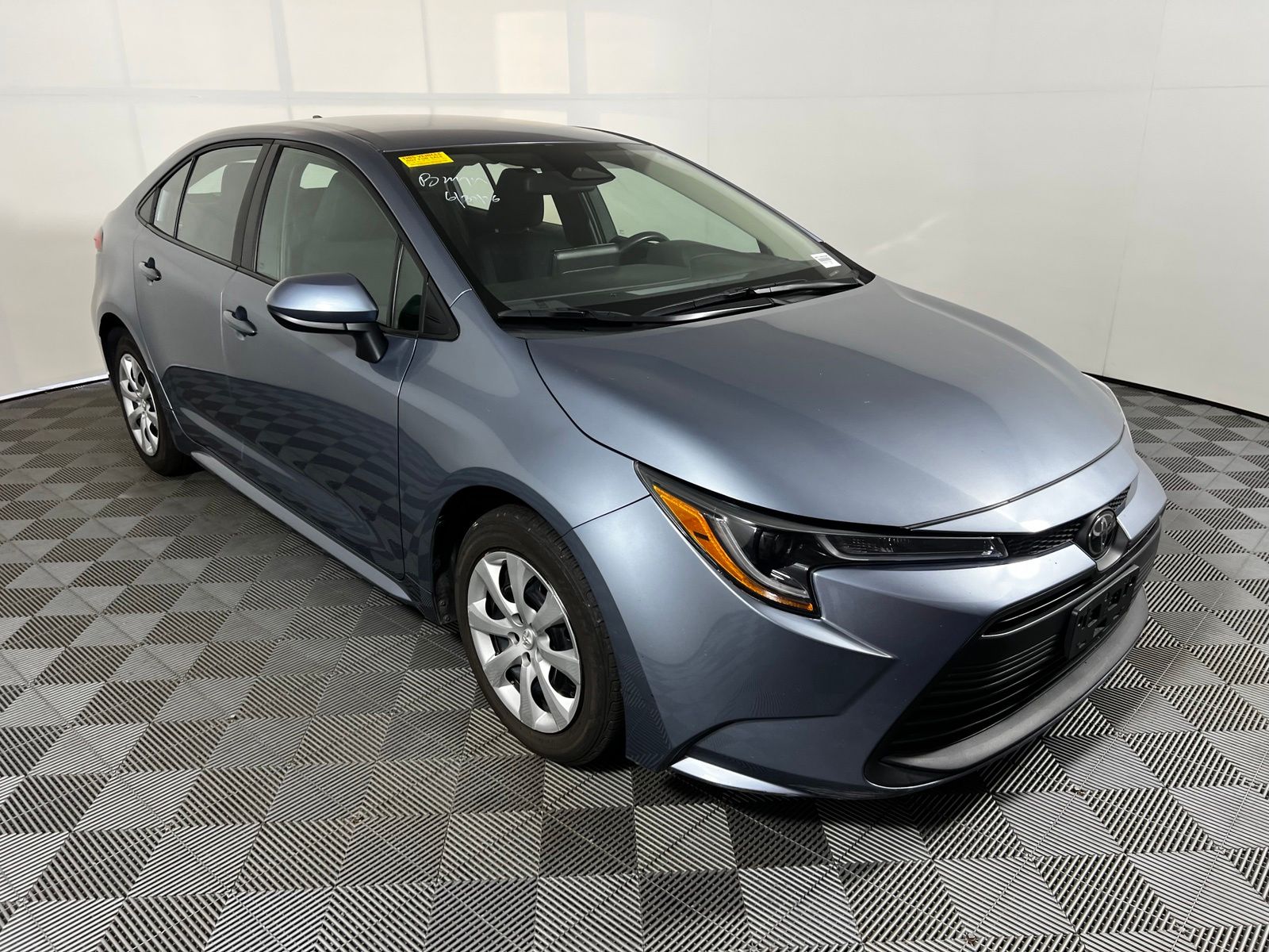 Thumbnail: 2024 Toyota Corolla - 3