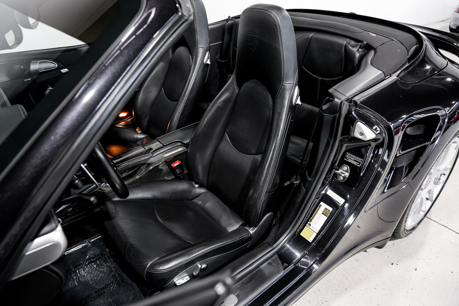 2011 Porsche 911 Turbo S — photo 21