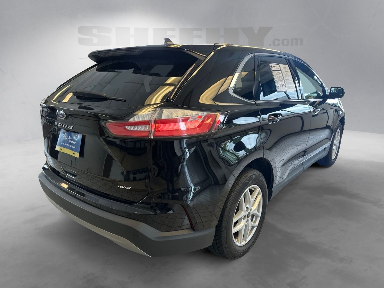 Certified Used 2024 Agate Black Metallic Ford SEL image 12
