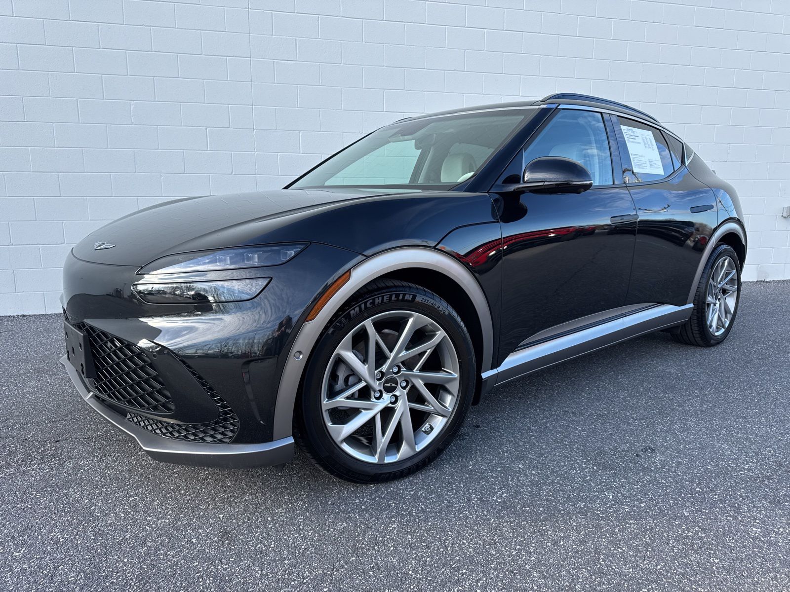 2025 Genesis GV60 Advanced AWD