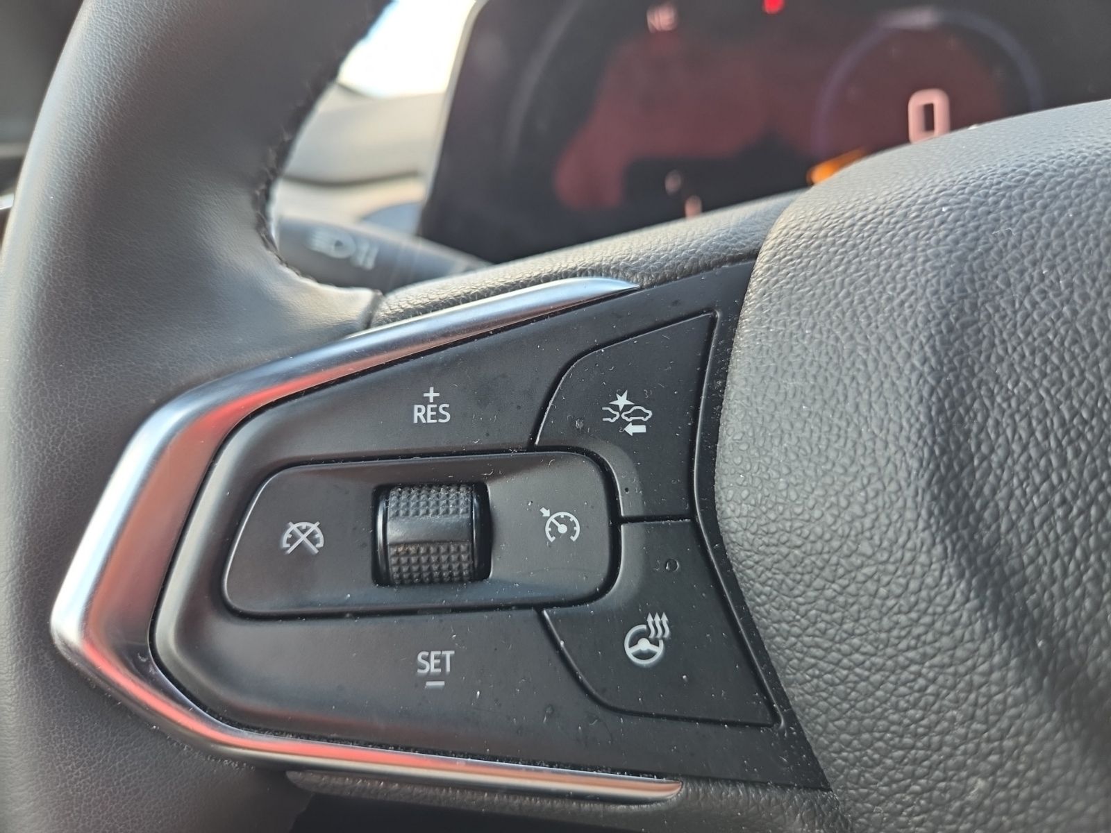 used 2024 Chevrolet TrailBlazer car, priced at $24,869