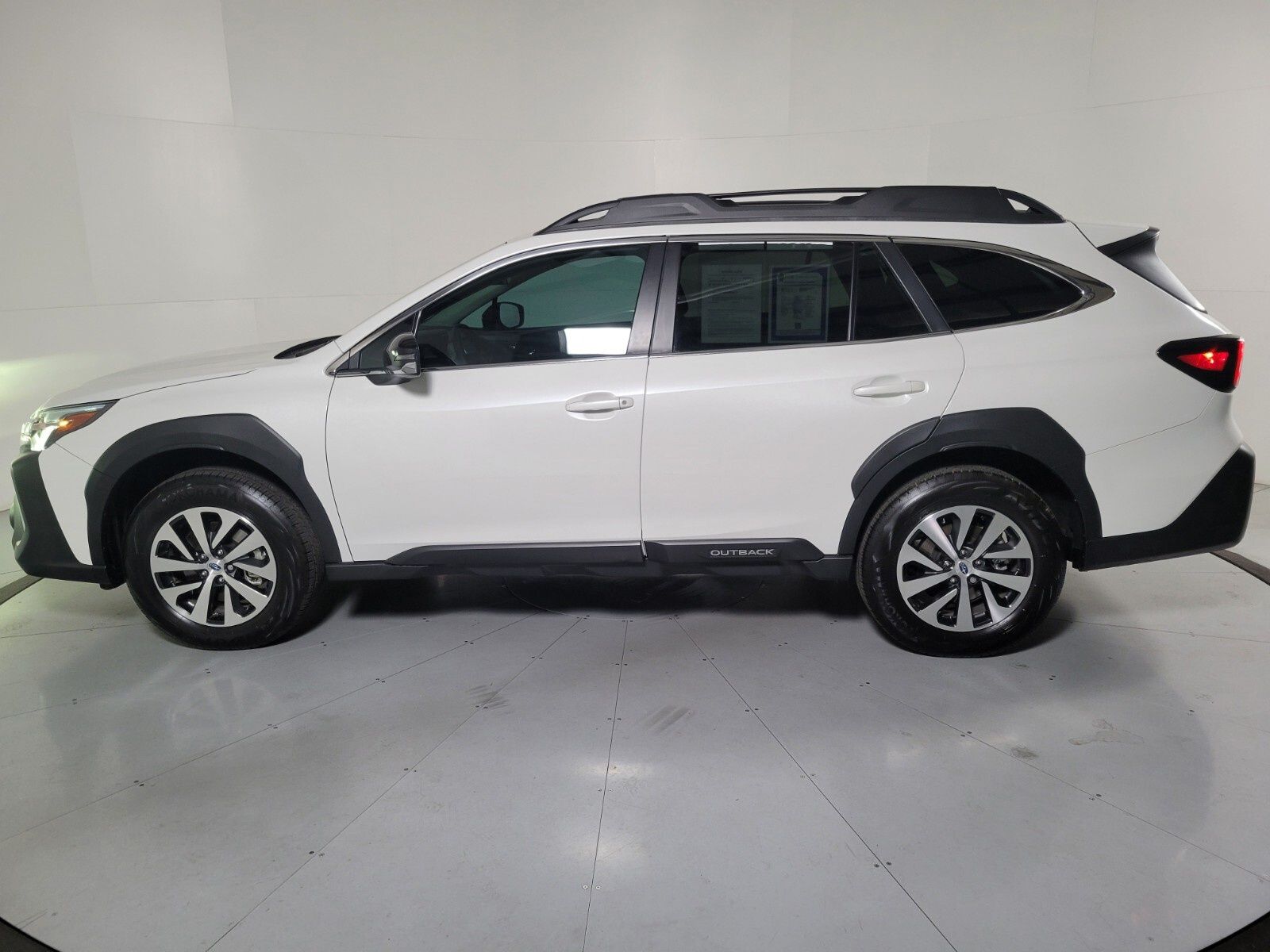 2024 Subaru Outback Premium 7