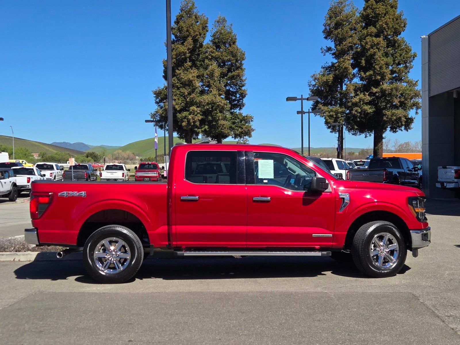 Used 2025 Red Ford XLT image 3