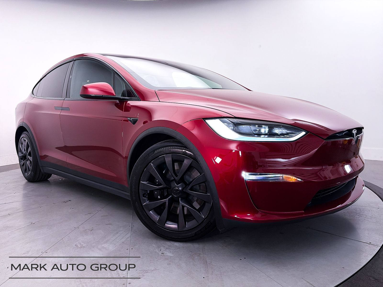 2023 Tesla Model X Standard Range