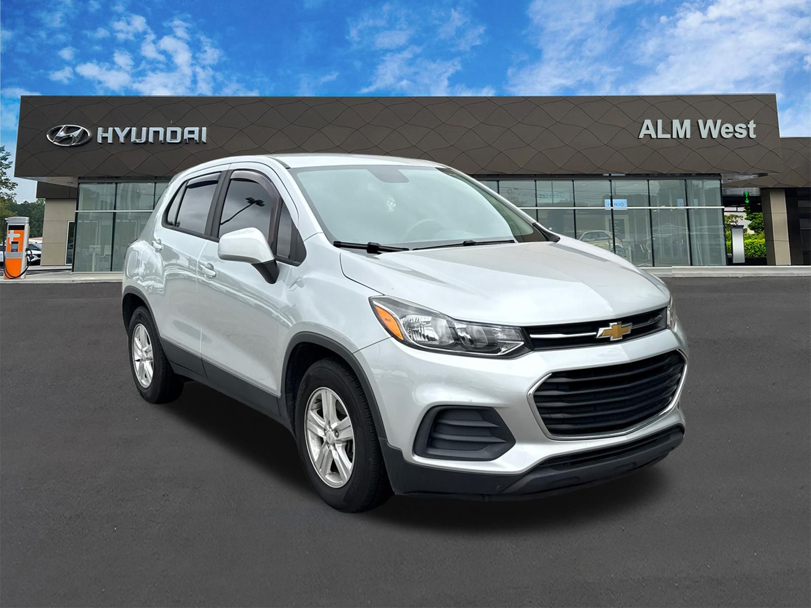 Used 2020 Silver Chevrolet LS image 3