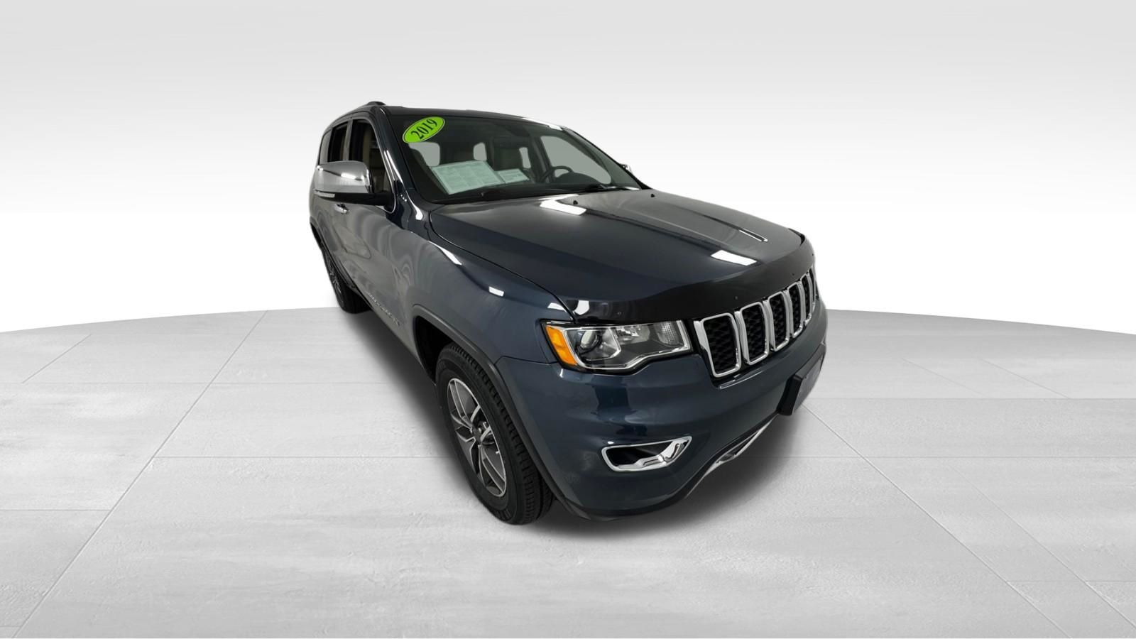 Pacific Blue Clearcoat 2019 Jeep Grand Cherokee Limited 4WD SUV / Crossover Four-Wheel Drive 8-Speed Automatic