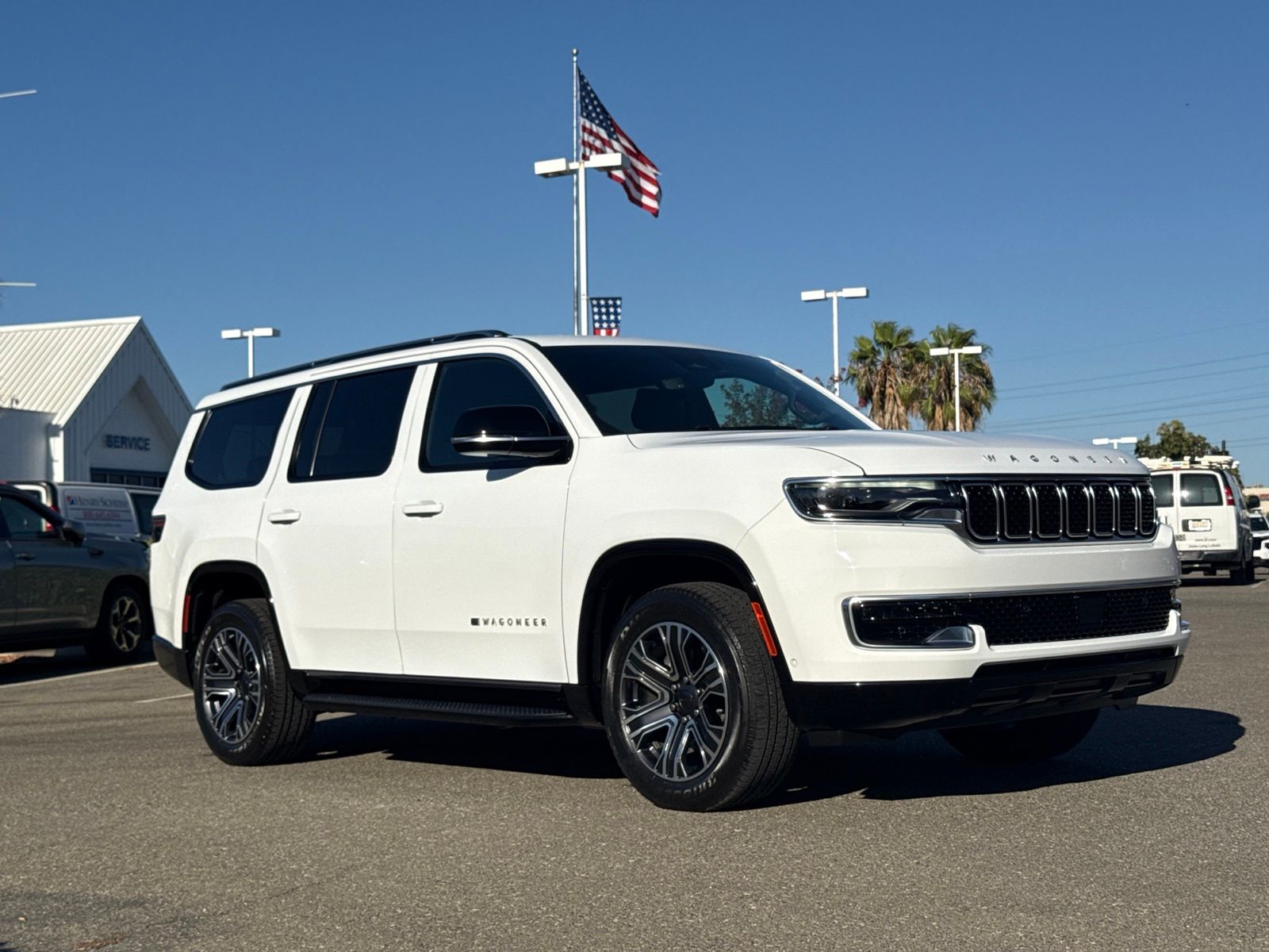 Bright White Clearcoat 2023 Jeep Wagoneer SUV / Crossover Four-Wheel Drive 8-Speed Automatic