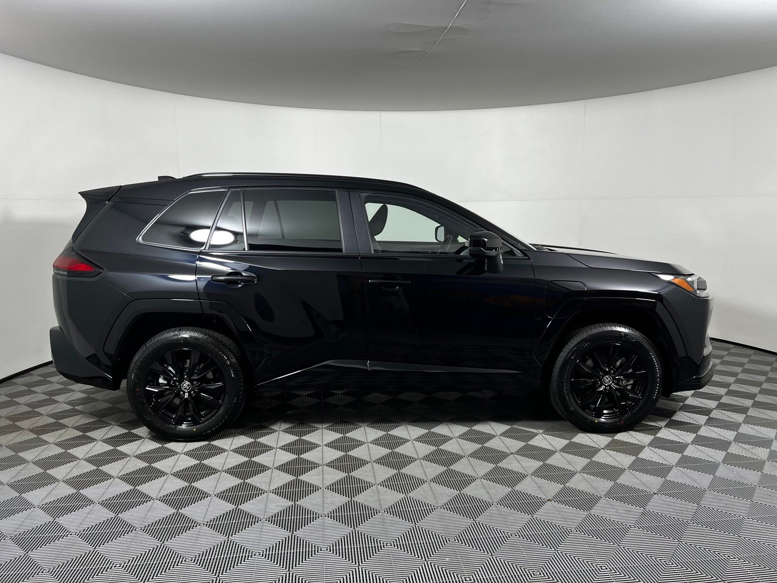 Thumbnail: 2026 Toyota RAV4 - 4