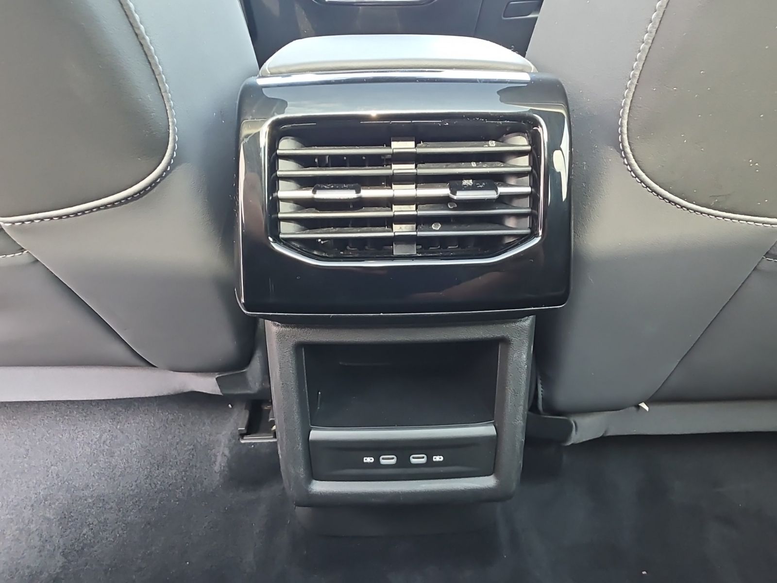 Used 2023 Black Volkswagen Pro S image 30