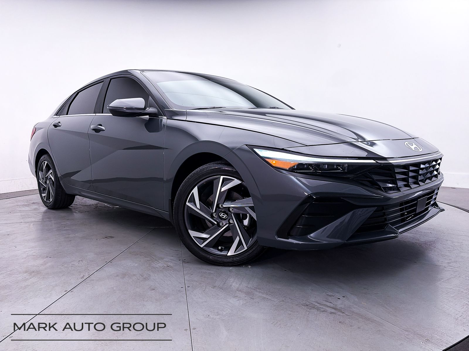 2024 Hyundai Elantra Hybrid Limited
