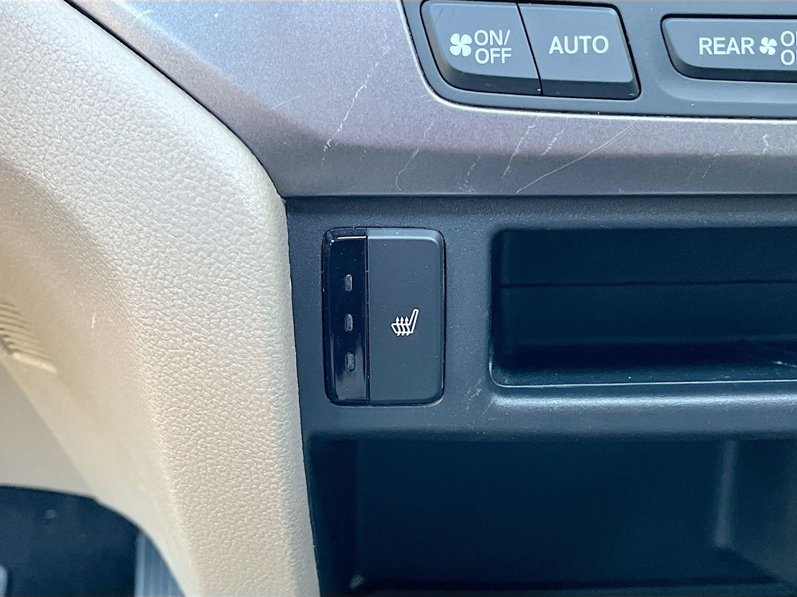 Used 2021 Green Honda EX-L image 19