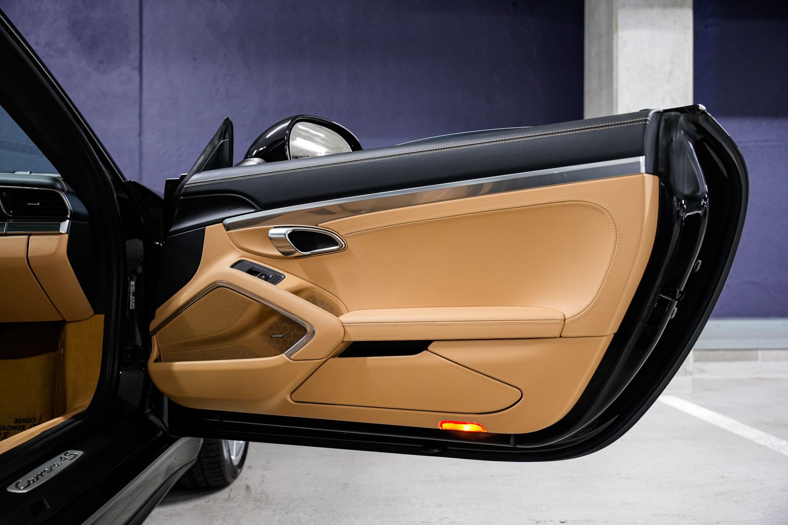 2015 Porsche 911 Carrera 4S — photo 27