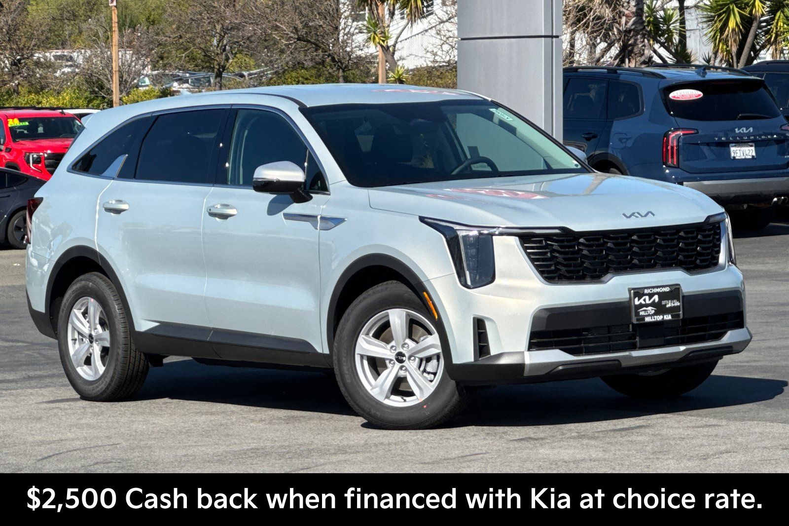 View vehicle photo 2