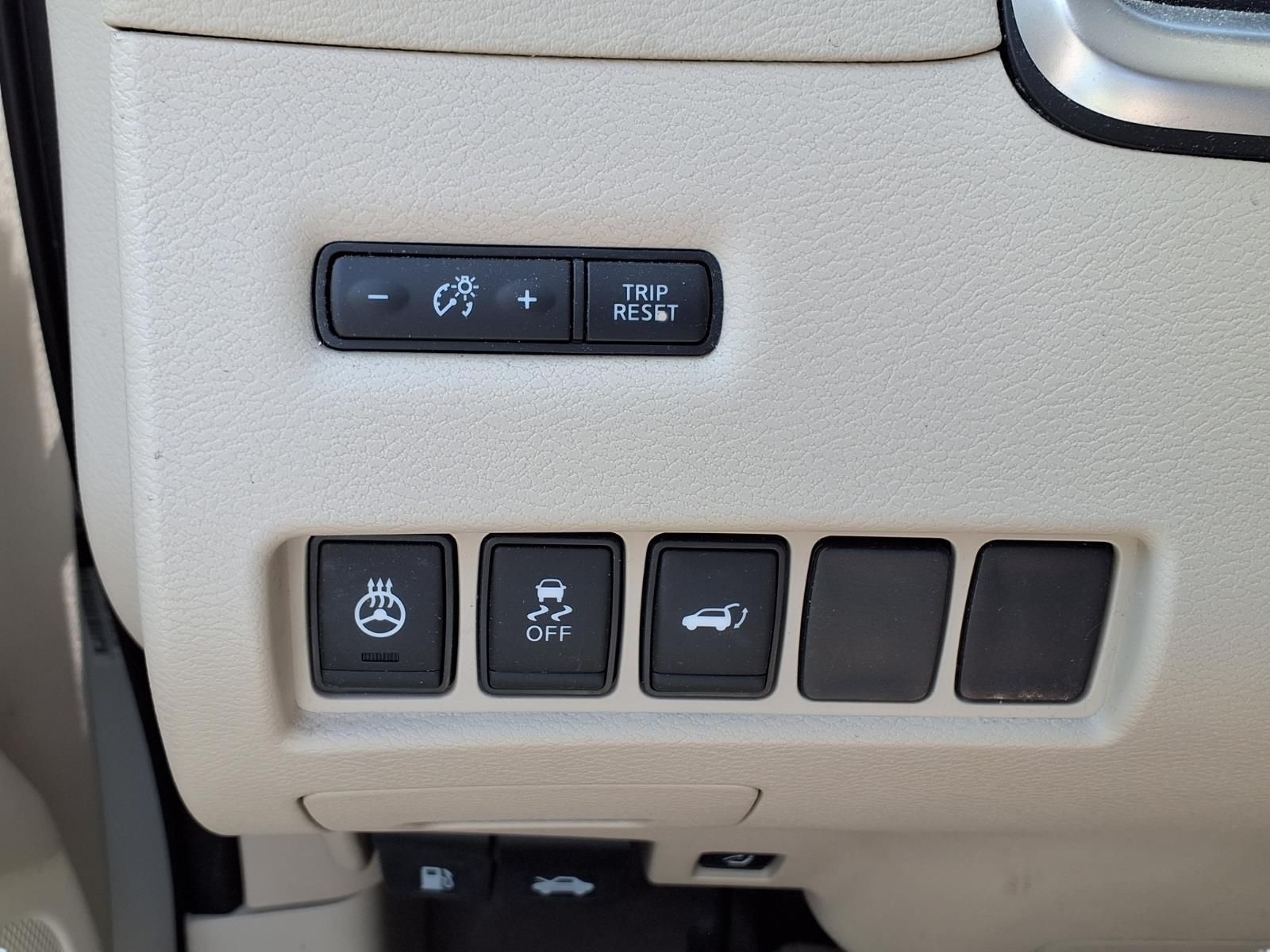 2018 Nissan Murano Platinum White at AutoSavvy Houston Northwest